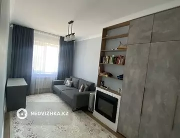 4-комнатная квартира, этаж 3 из 5, 97 м²