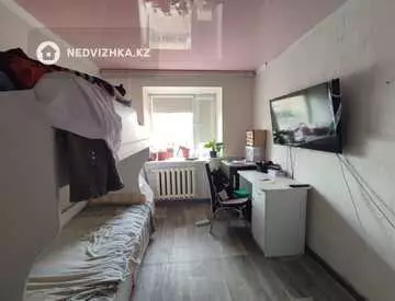 2-комнатная квартира, этаж 5 из 10, 50 м²