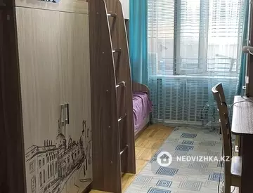 2-комнатная квартира, этаж 8 из 9, 50 м²