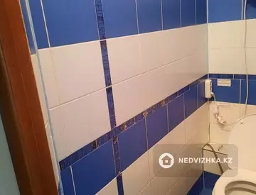 2-комнатная квартира, этаж 4 из 4, 56 м²