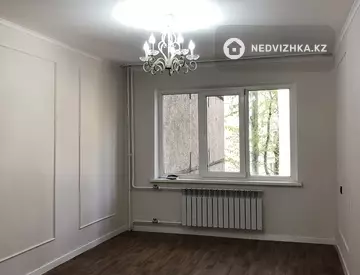 3-комнатная квартира, этаж 3 из 5, 64 м²