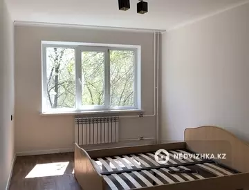 63.5 м², 3-комнатная квартира, этаж 3 из 5, 64 м², изображение - 2