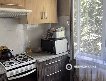 3-комнатная квартира, этаж 5 из 5, 59 м²