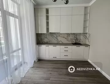 55 м², 2-комнатная квартира, этаж 3 из 10, 55 м², изображение - 2