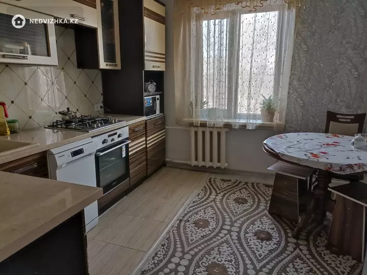 75 м², 3-комнатная квартира, этаж 5 из 5, 75 м², изображение - 1