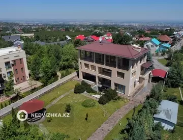 6-комнатный дом, 10 соток, 500 м²