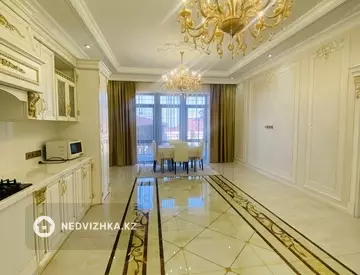 9-комнатный дом, 7 соток, 540 м²