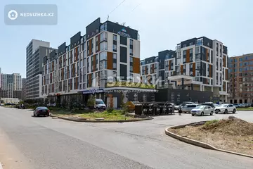 3-комнатная квартира, этаж 4 из 7, 58 м²