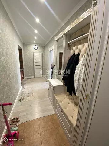 3-комнатная квартира, этаж 1 из 5, 74 м²