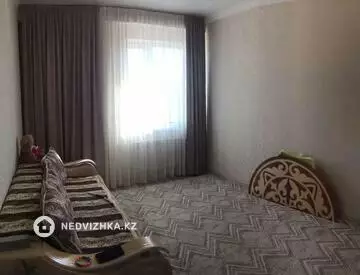 1-комнатная квартира, этаж 7 из 12, 49 м²