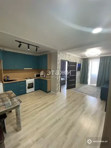 2-комнатная квартира, этаж 3 из 9, 45 м²