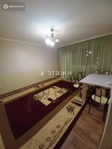 2-комнатная квартира, этаж 8 из 12, 50 м²