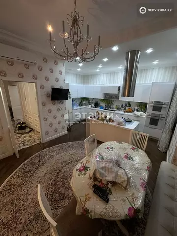 162 м², 4-комнатная квартира, этаж 3 из 8, 162 м², изображение - 2