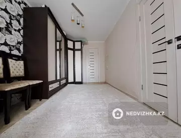 3-комнатная квартира, этаж 2 из 5, 60 м²