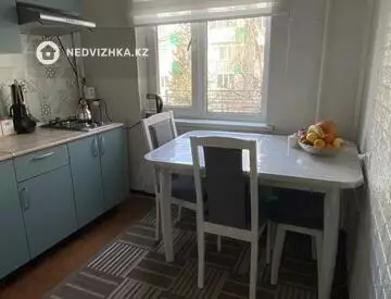 2-комнатная квартира, этаж 3 из 5, 45 м²