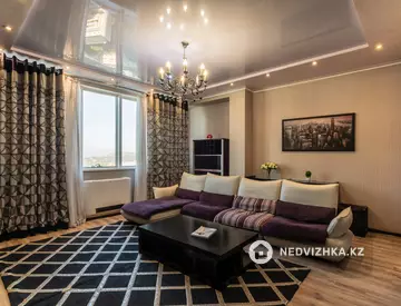 2-комнатная квартира, этаж 26 из 30, 100 м², по часам