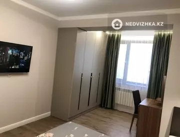 65 м², 2-комнатная квартира, этаж 10 из 13, 65 м², на длительный срок, изображение - 2