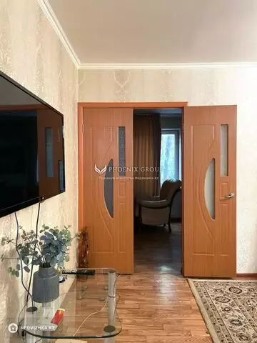 3-комнатная квартира, этаж 2 из 5, 55 м²