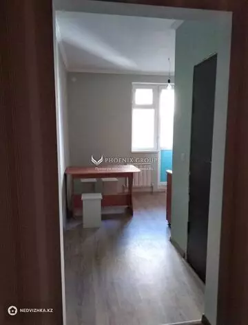 2-комнатная квартира, этаж 8 из 12, 58 м²