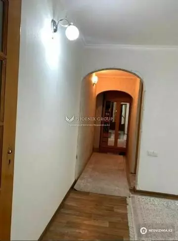 2-комнатная квартира, этаж 4 из 4, 46 м²