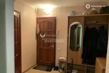 2-комнатная квартира, этаж 3 из 5, 54 м²