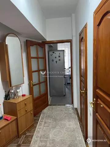 2-комнатная квартира, этаж 2 из 9, 60 м²