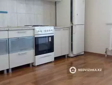 3-комнатная квартира, этаж 5 из 12, 100 м²