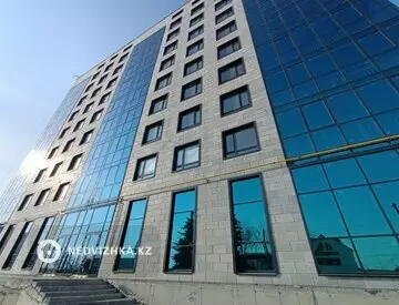 2-комнатная квартира, этаж 9 из 9, 66 м²