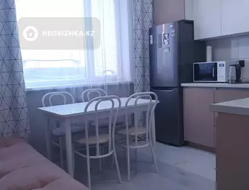 2-комнатная квартира, этаж 2 из 9, 55 м²