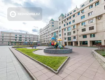 157 м², 4-комнатная квартира, этаж 3 из 6, 157 м², изображение - 9