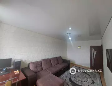 3-комнатная квартира, этаж 6 из 6, 70 м²