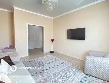 2-комнатная квартира, этаж 2 из 9, 65 м²