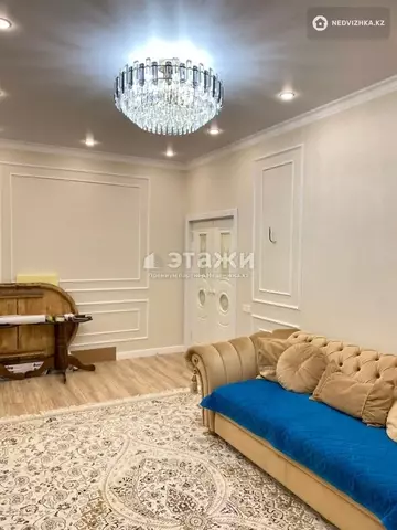 2-комнатная квартира, этаж 9 из 10, 71 м²