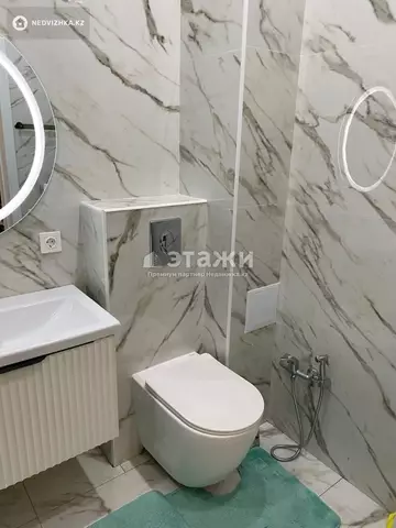 2-комнатная квартира, этаж 9 из 10, 71 м²