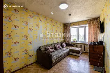 2-комнатная квартира, этаж 2 из 3, 42 м²