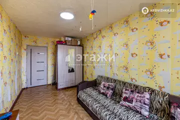 2-комнатная квартира, этаж 2 из 3, 42 м²