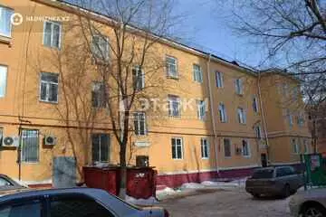 3-комнатная квартира, этаж 3 из 3, 62 м²