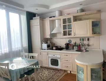 2-комнатная квартира, этаж 8 из 10, 50 м²