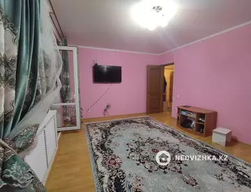 5-комнатная квартира, этаж 6 из 6, 85 м²