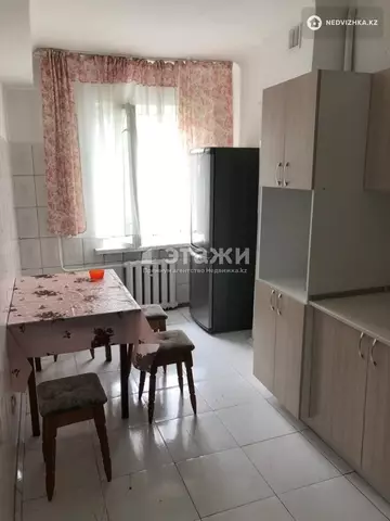 2-комнатная квартира, этаж 4 из 5, 59 м²