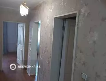 3-комнатная квартира, этаж 1 из 16, 90 м², на длительный срок