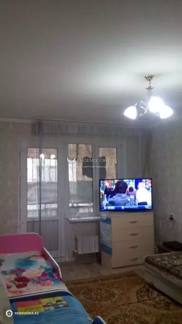 1-комнатная квартира, этаж 4 из 5, 33 м²