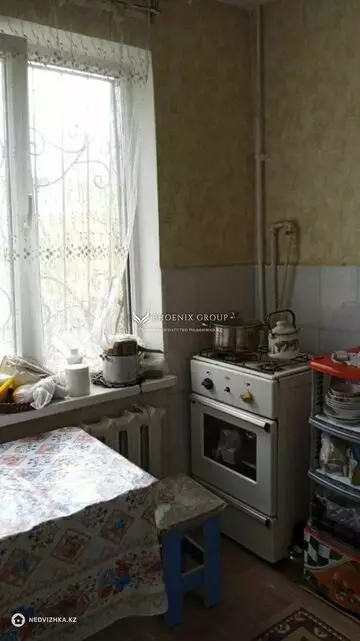 1-комнатная квартира, этаж 4 из 5, 33 м²