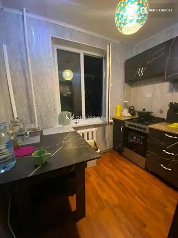 1-комнатная квартира, этаж 3 из 5, 33 м²