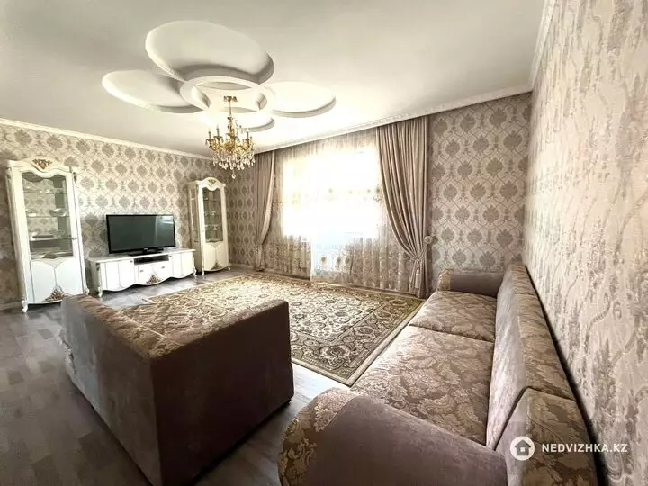 240 м², 6-комнатный дом, 8 соток, 240 м², изображение - 1