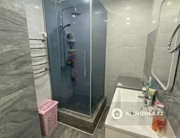 2-комнатная квартира, этаж 2 из 5, 57 м²