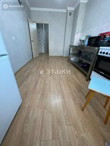 2-комнатная квартира, этаж 4 из 9, 70 м²