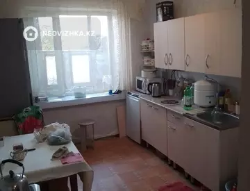 4-комнатная квартира, этаж 2 из 2, 80 м²