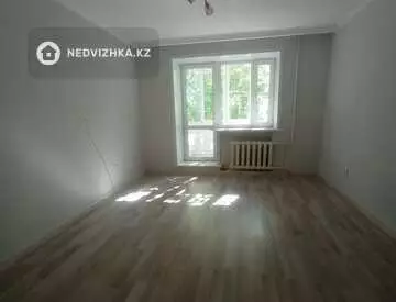 3-комнатная квартира, этаж 1 из 5, 57 м²