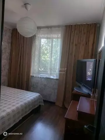 3-комнатная квартира, этаж 4 из 4, 86 м²